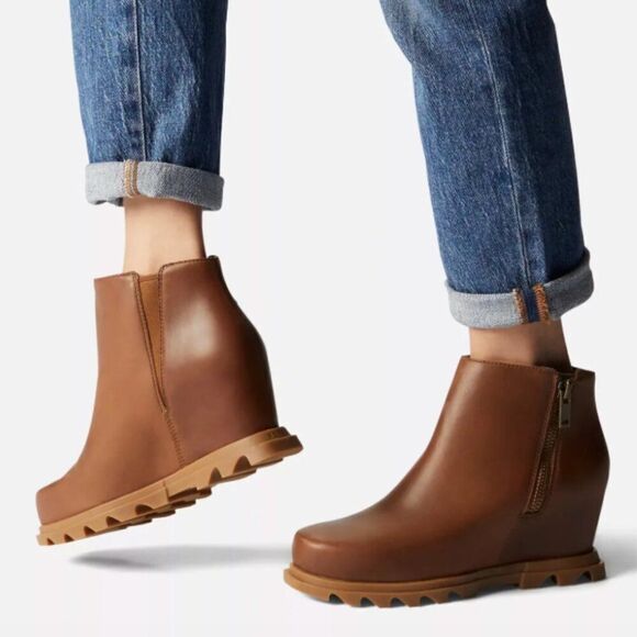Sorel Joan Of Artic III Zip Booties Size 10